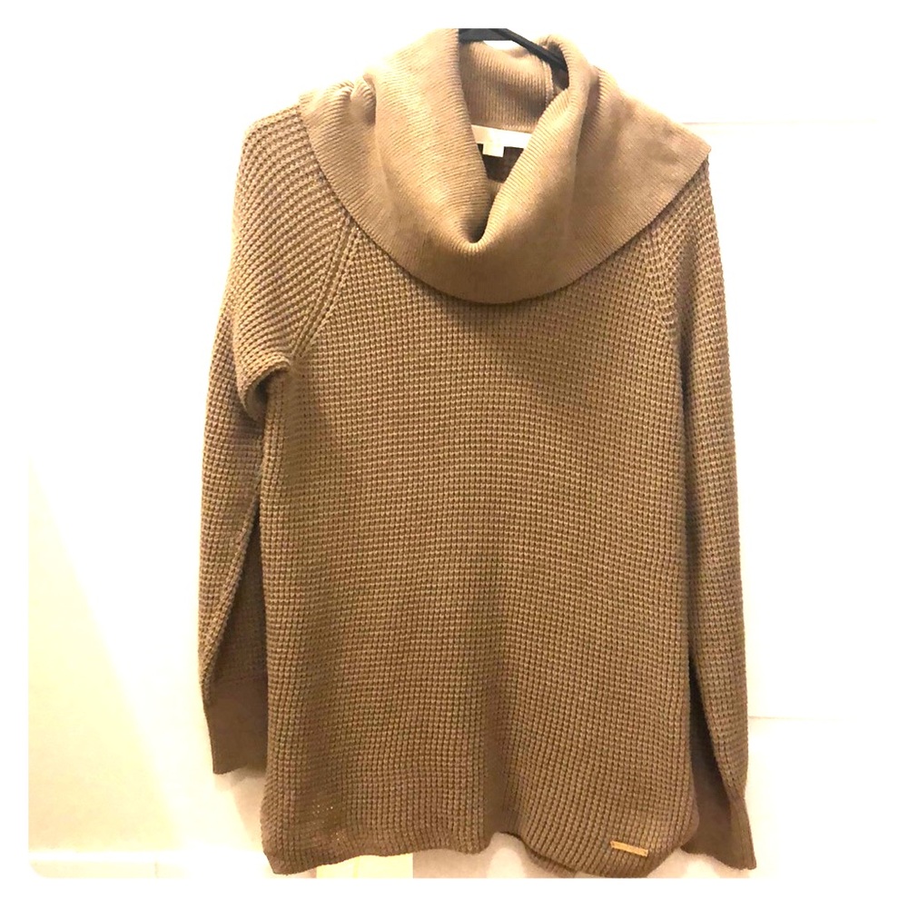 Michael Kors sweater in tan/light brown color